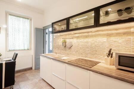 Nice Apartment In The Center Βουδαπέστη Εξωτερικό φωτογραφία