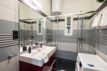 Nice Apartment In The Center Βουδαπέστη Εξωτερικό φωτογραφία
